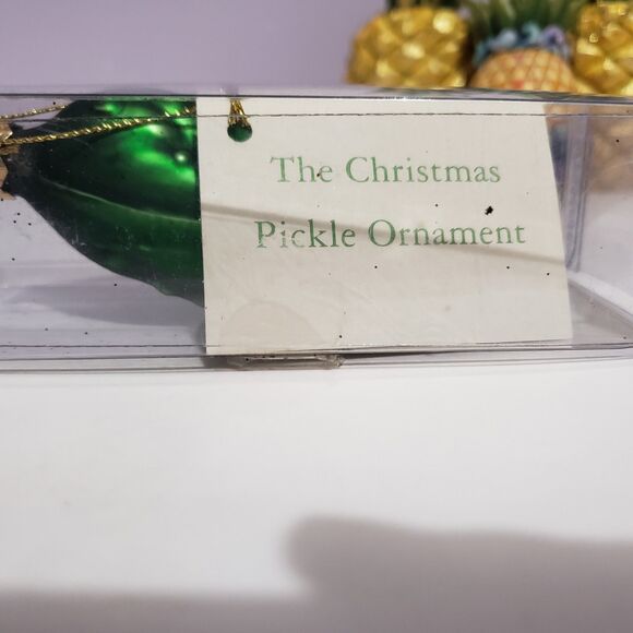 Christmas Tree Ornaments Pineapples Pickle Holiday Lot Of 4 - Picture 5 of 5